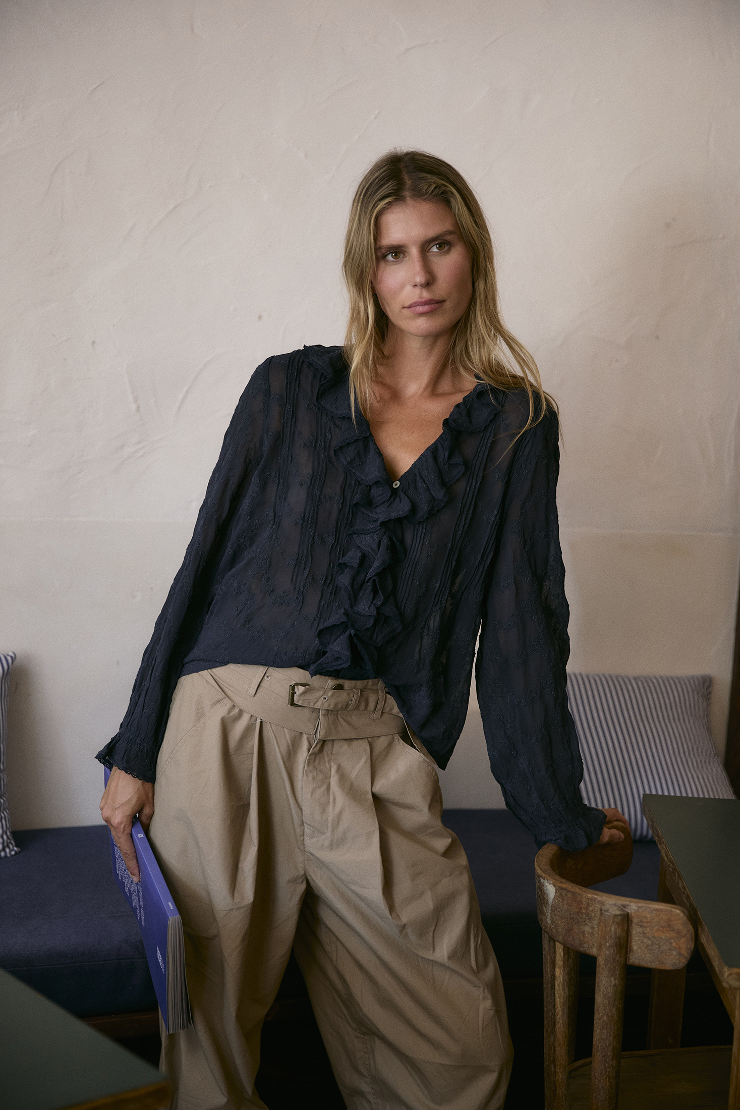 EMBROIDERED ROMANTIC RUFFLE SHIRT