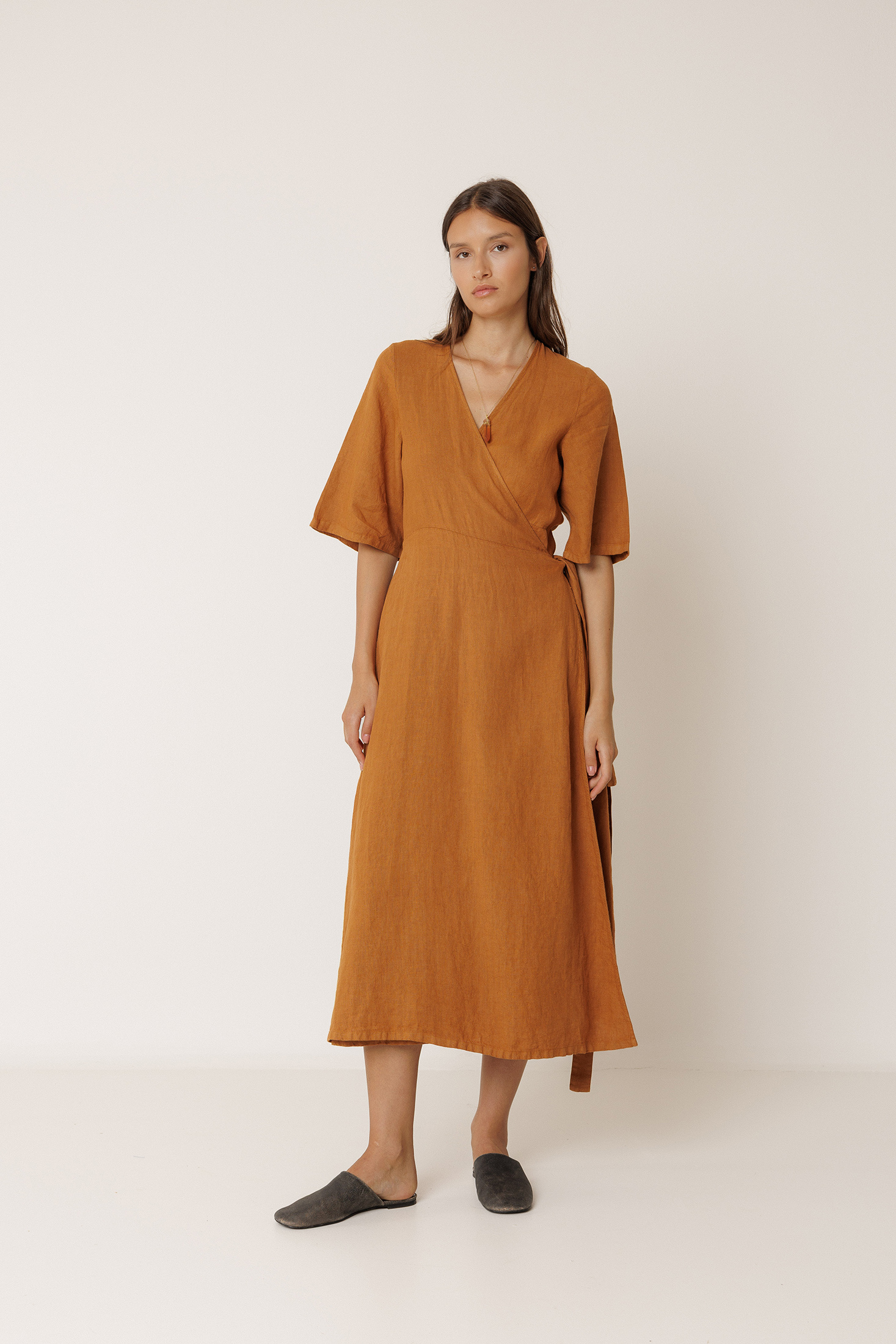VESTIDO CRUZADO LINO